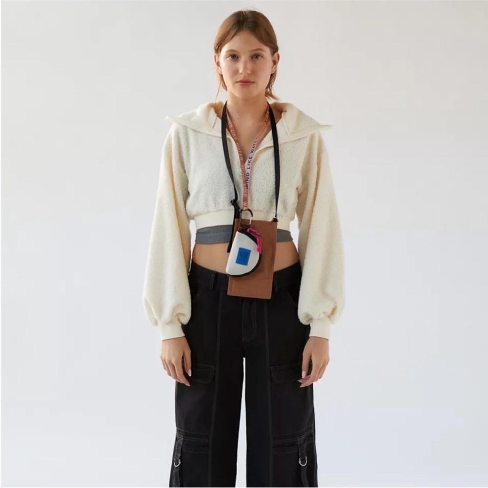 BDG New Leaf Quarter-Zip Cropped Sweatshirt Size Large- Ivory Urban outfitters